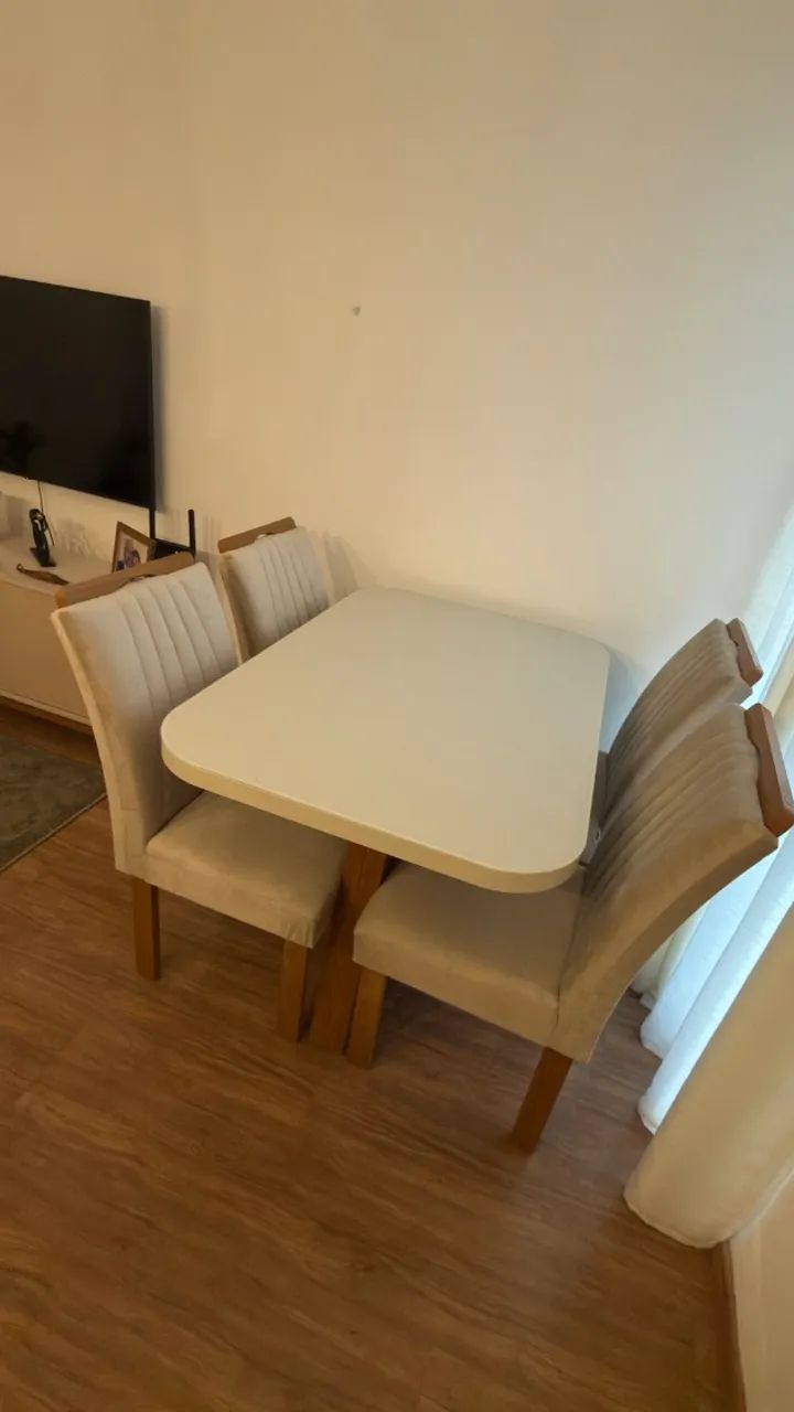 Lindo conjunto de mesa  - Foto 2