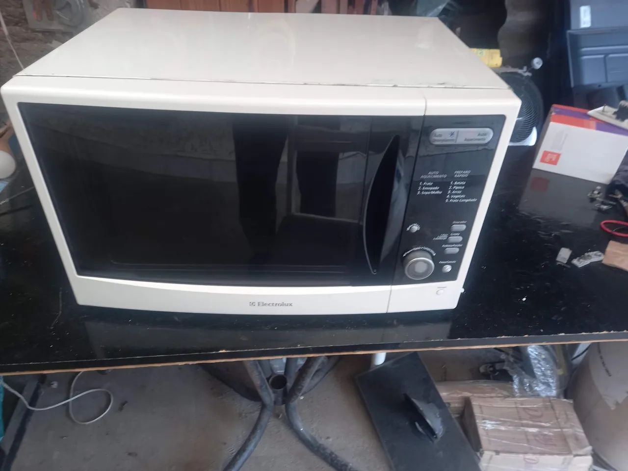 Micro-ondas Eletrolux 32L - Foto 2