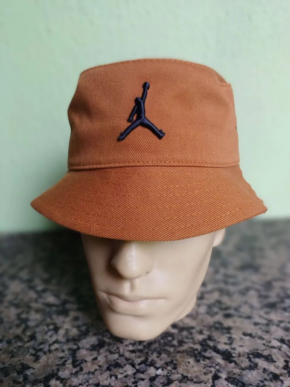 Bucket hat jordam.