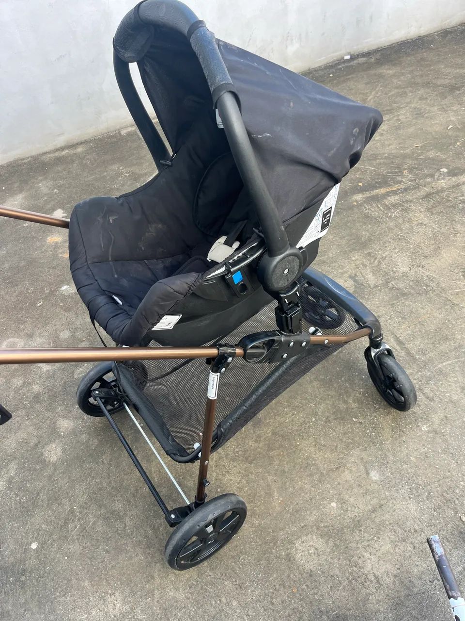 Carrinho com bebê conforto  - Foto 4