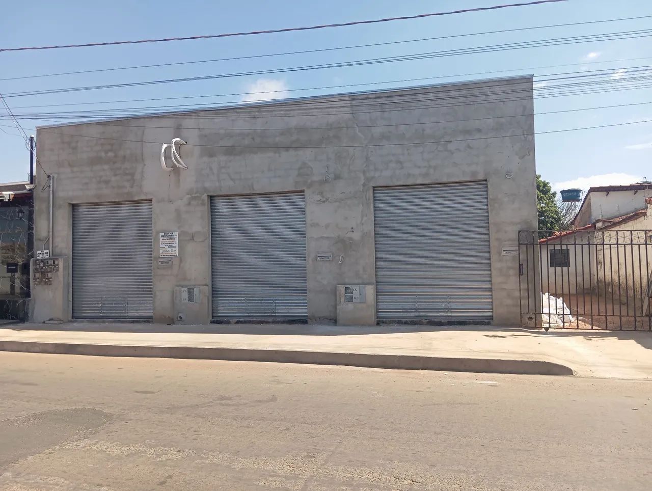 Ponto comercial com lote ao fundo  - Foto 2
