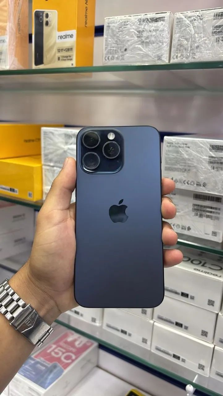 iPhone 15 pro max 256gb  semi novos - Foto 4