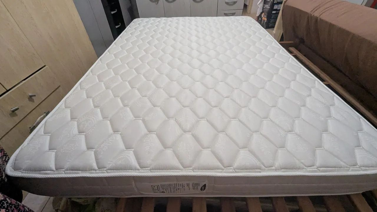 Colchão Herval Frontier 60 Casal 138x188 - Ótimo Estado