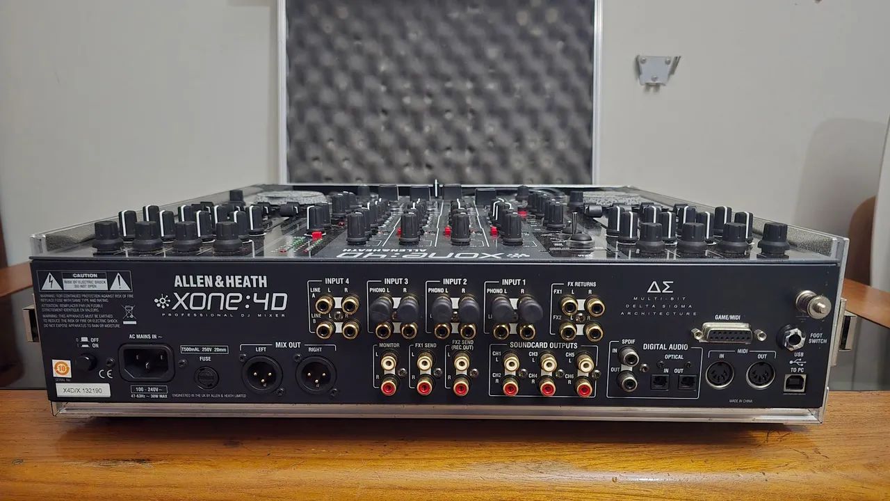 Allen & Heath Xone: 4D - Foto 3