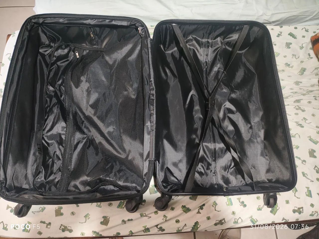 Mala para viagem preta R$:300,00 - Foto 2