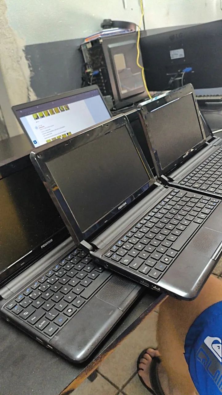 5 Notebook Positivo 2G RAM 320HD PREÇO PRA IR EMBORA RÁPIDO. - Foto 3