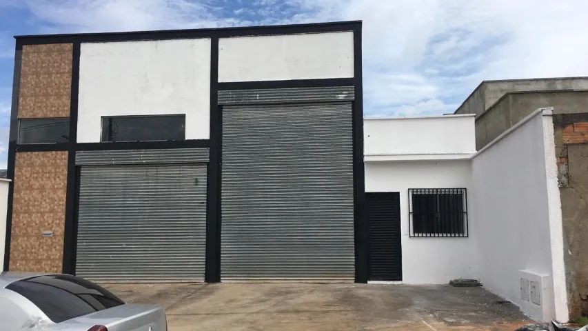 Galpão Comercial Prox. Aeroporto 280 m2