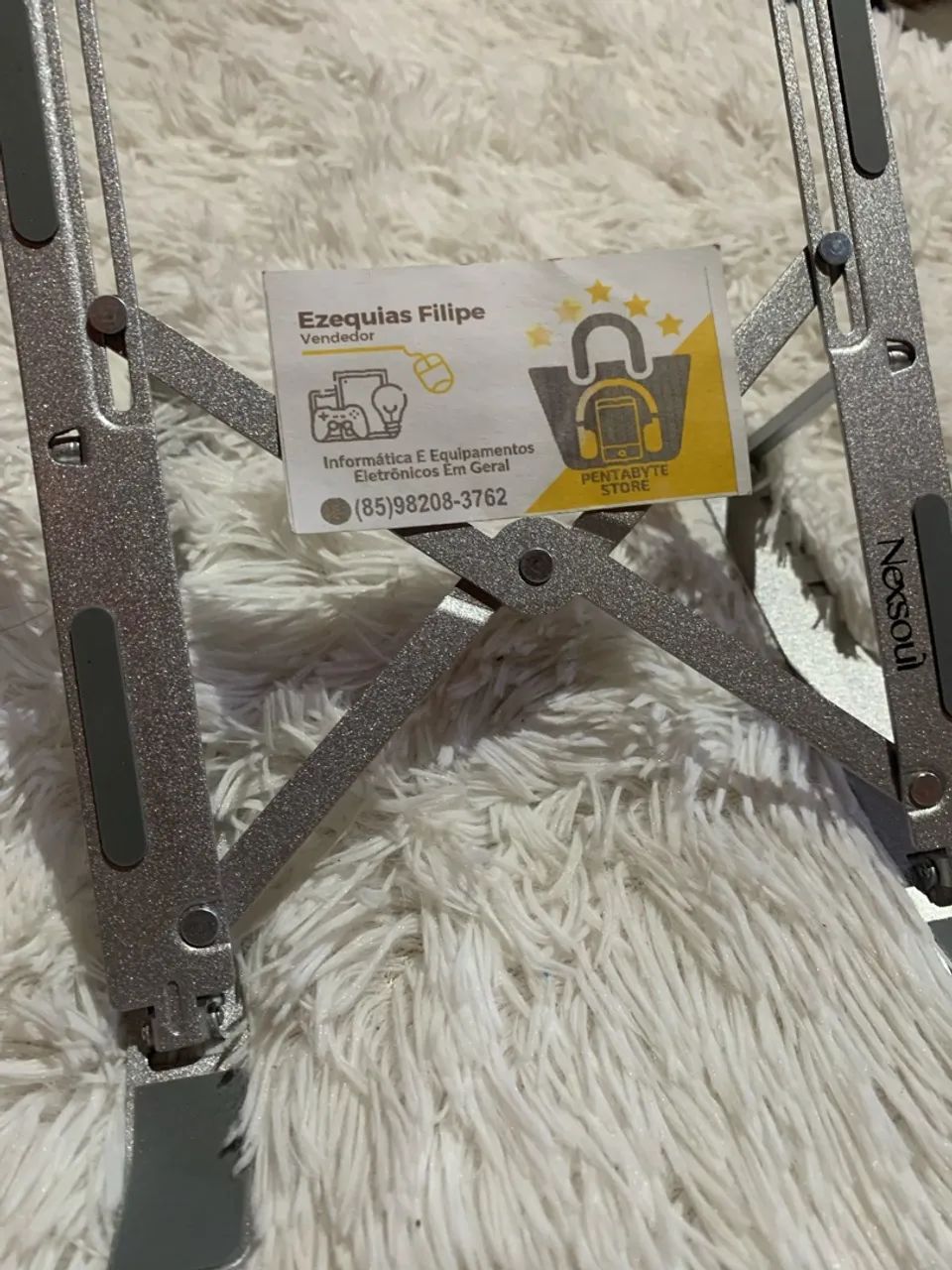 SUPORTE DOBRÁVEL PARA NOTEBOOK E TABLET! - Foto 2