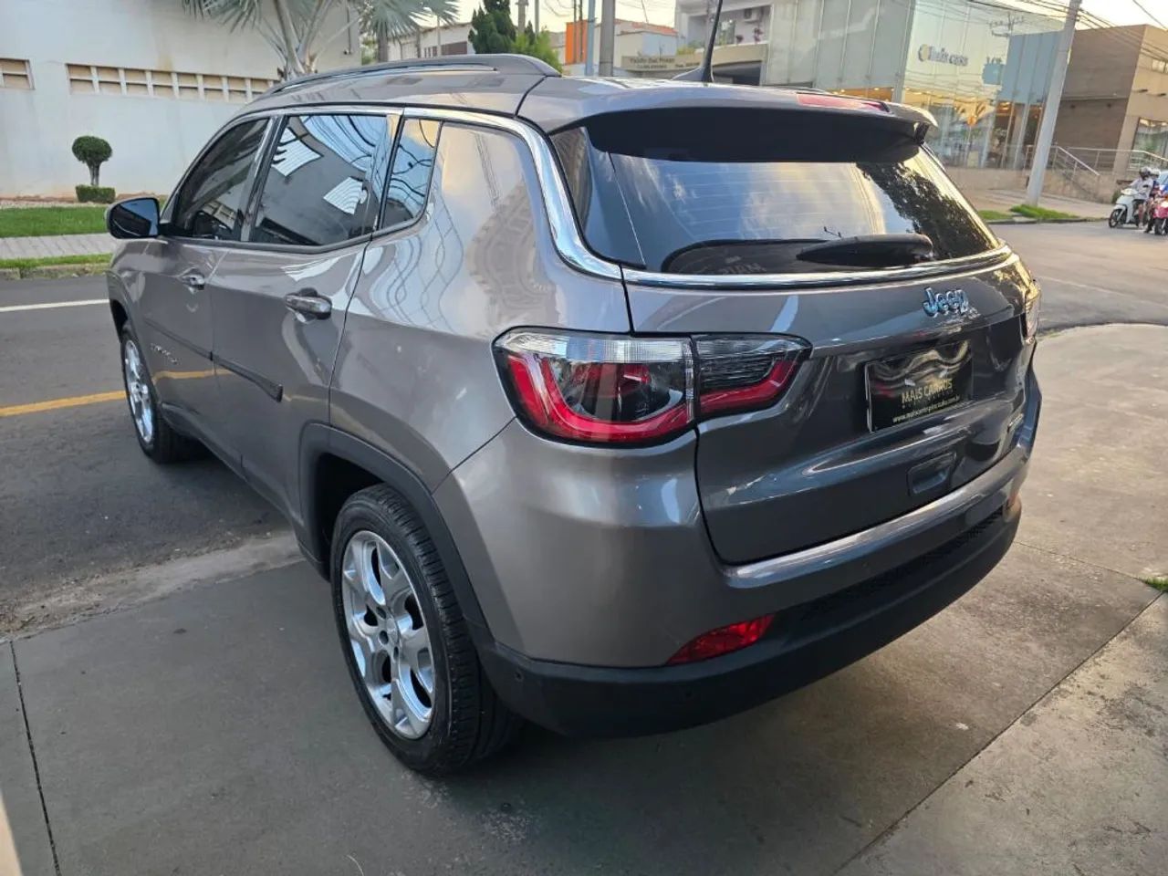 Jeep Compass Longitude 2.0 4X2 Flex 16V Aut. 2021 - Foto 5