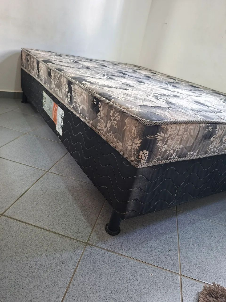 Cama box