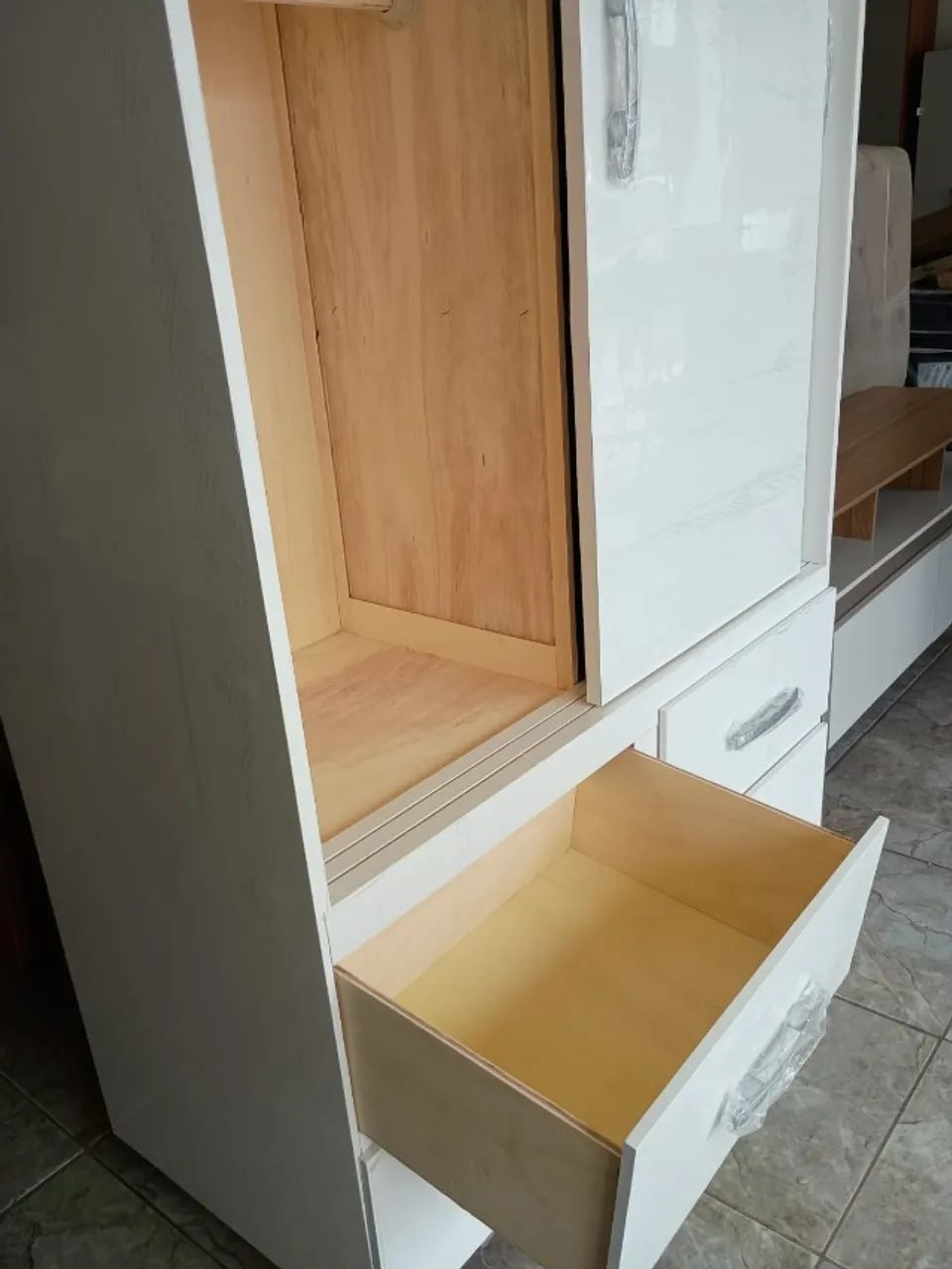 Guarda Roupas solteirão em bloco de madeira novo  - Foto 3