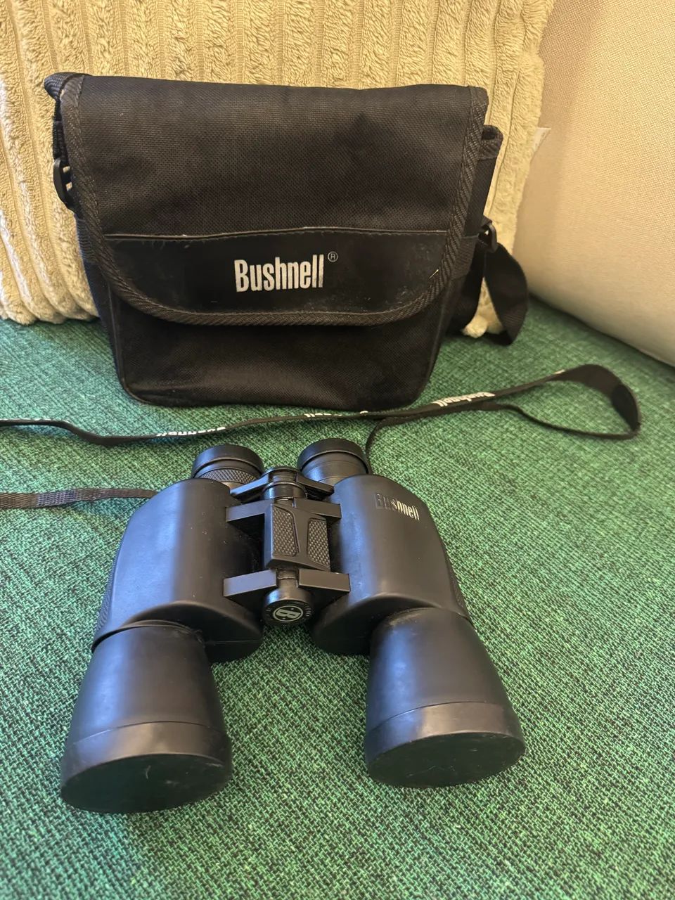 BINÓCULO Bushnell Powerview 10x50 