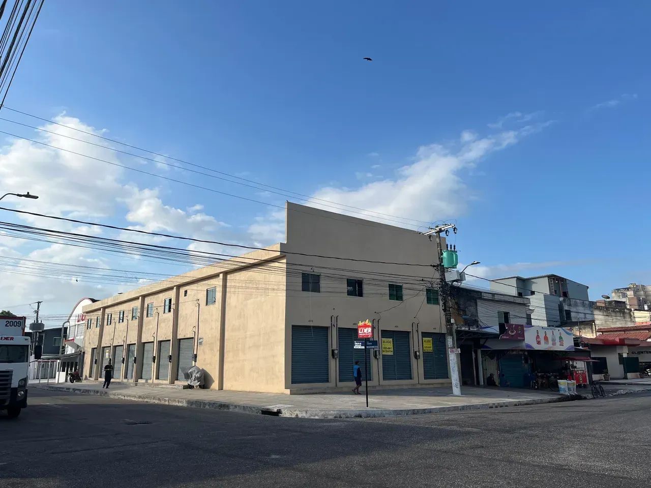Alugo ponto comercial na Cidade Velha