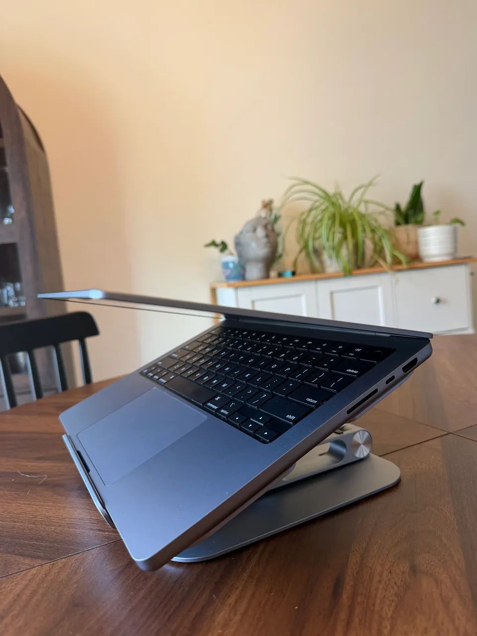 MacBook Pro 14 M1 Pro 16GB 512GB SSD - Foto 2