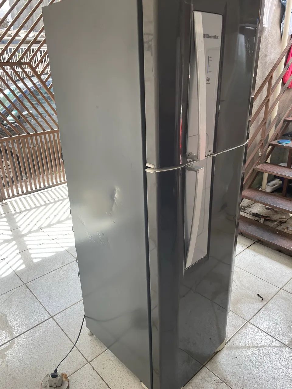 Geladeira funcionando envelopada ok - Foto 4