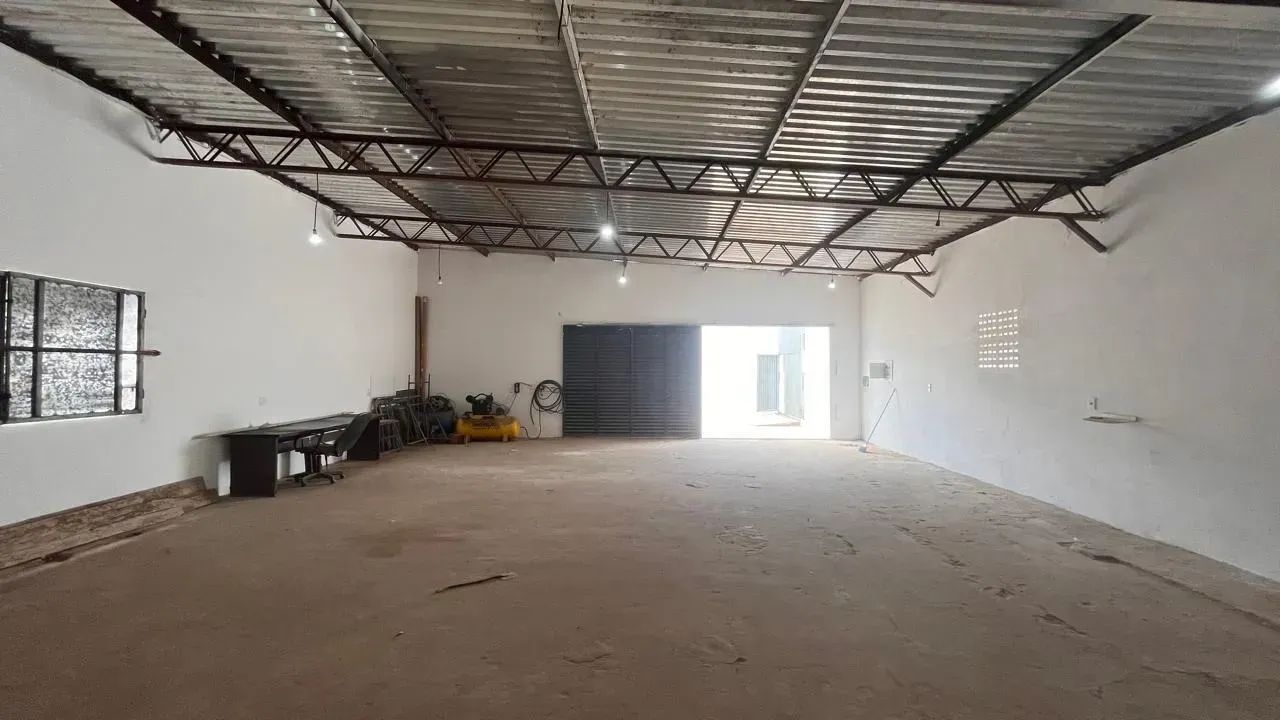 Imóvel para aluguel e venda possui 120 metros quadrados com 2 quartos