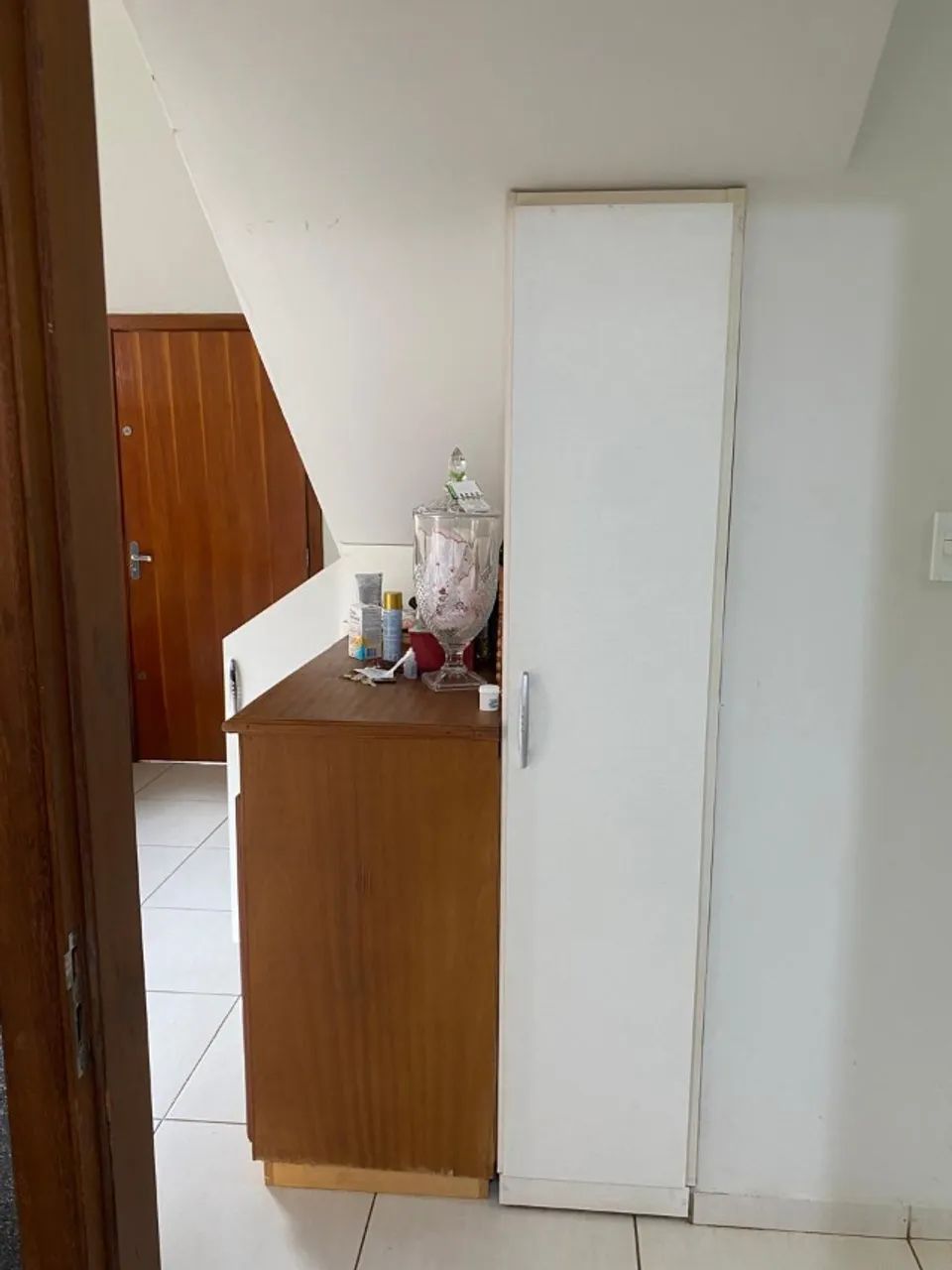 Armário sob escada