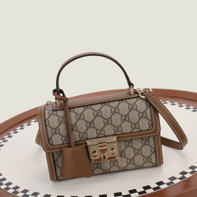 Bolsa Gucci Padlock GG Marrom com Alça