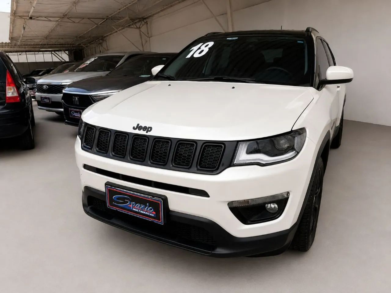 Jeep Compass Night Eagle 2.0 4X2 Flex 16V AUT 2018 - Foto 3