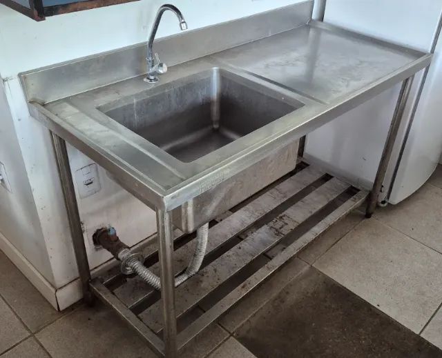 Pia inox Marca Fritomaq