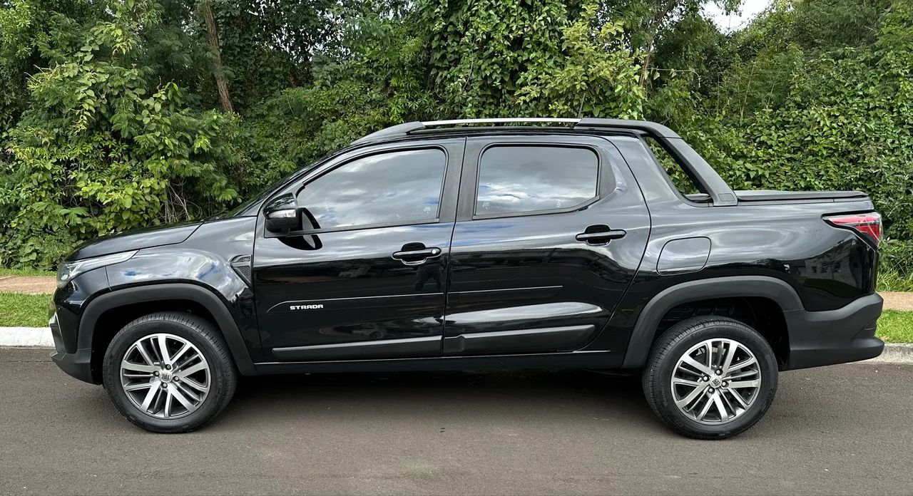 Fiat Strada Volcano 1.3 Flex 8V CD 2023 - Foto 2