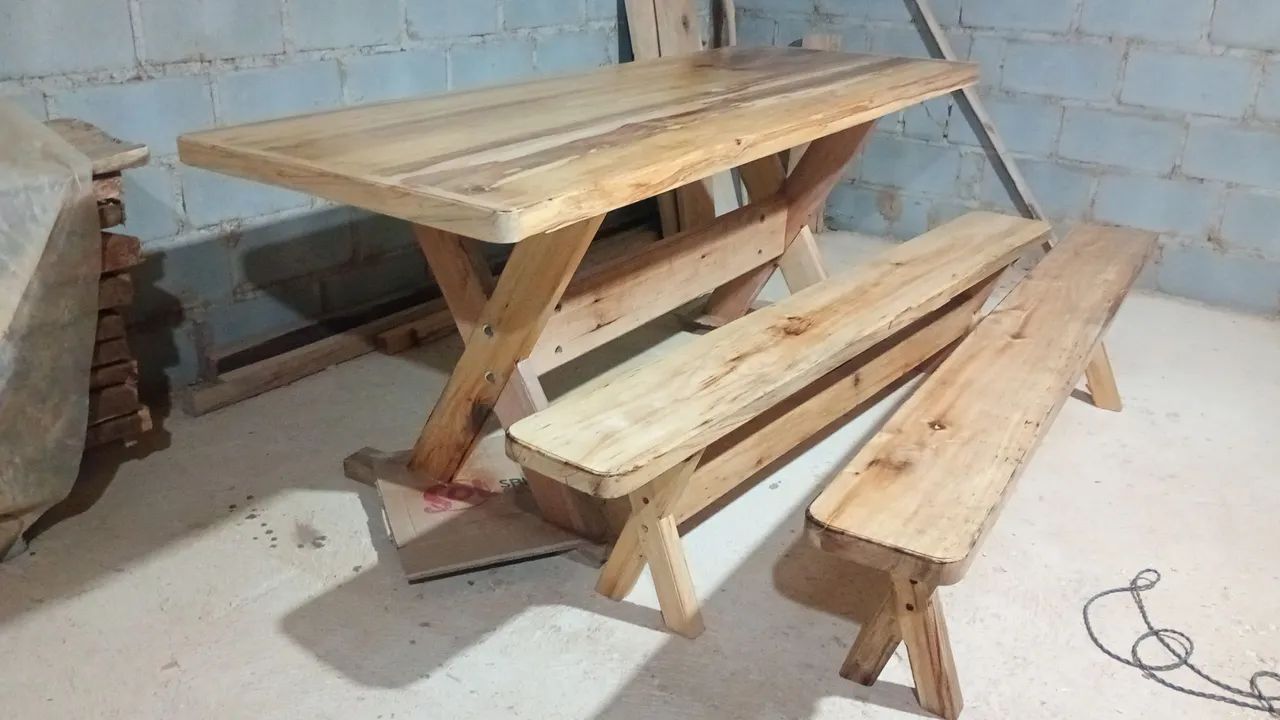 Mesa de madeira 