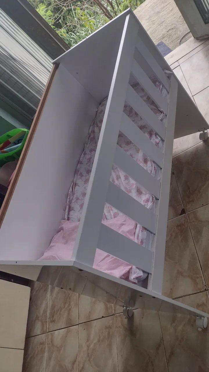Berço com colchão 65704317679619123