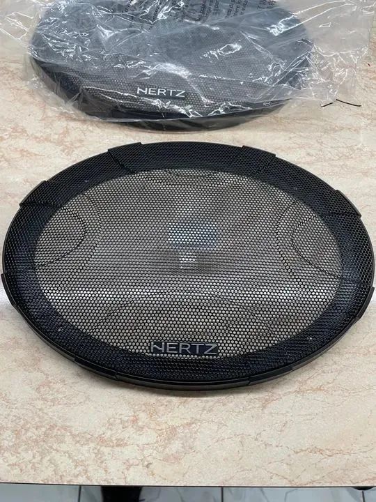 Par de telas para autofalantes de 6x9 polegadas marca Hertz..  - Foto 3