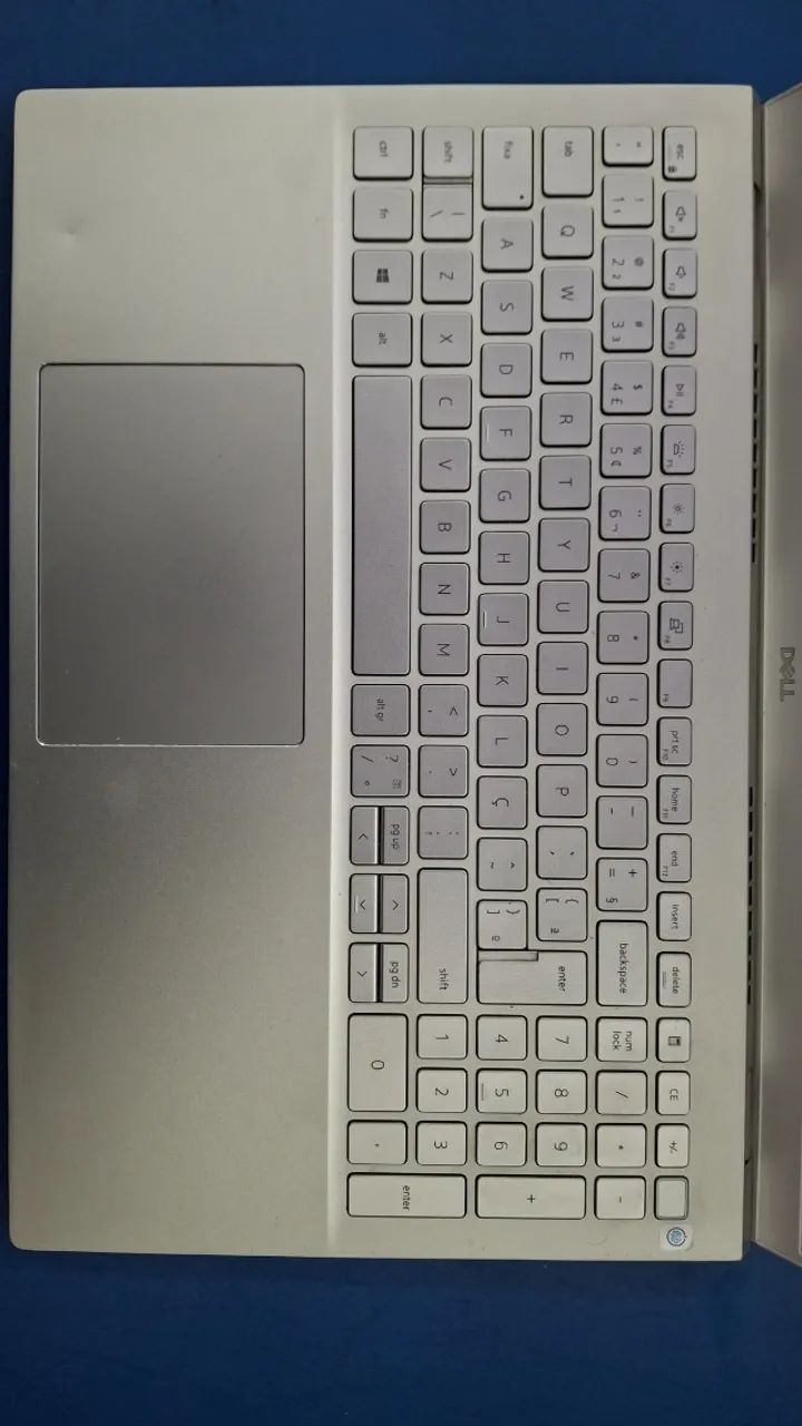 Dell Inspiron 15 5502 | i7 11ª | 24GB RAM | SSD 512GB | NVIDIA
