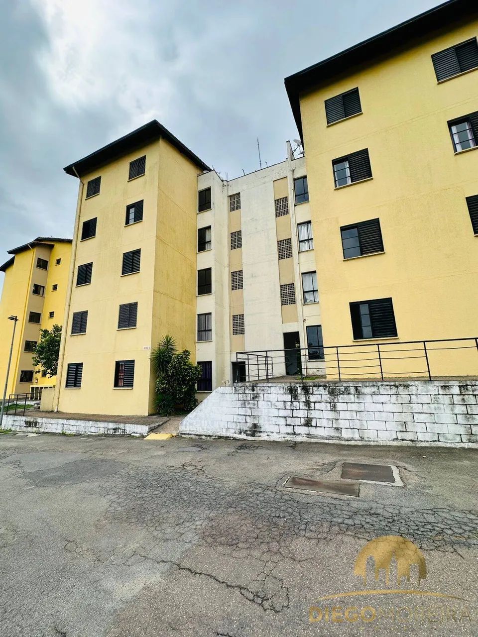 Apartamento para Locação  Centro de Terra Preta
