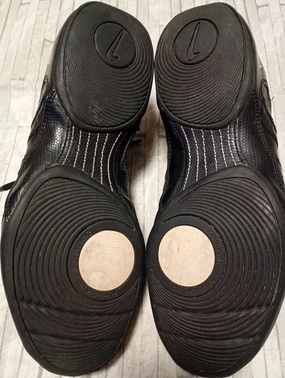 Tênis Nike em couro legítimo número 39/40. - Foto 3