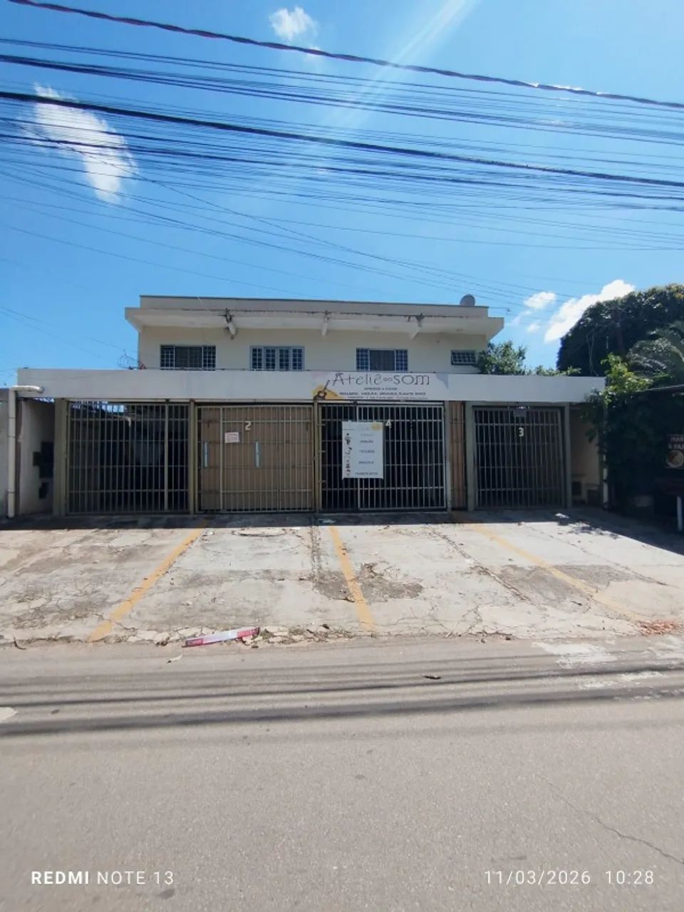 Apartamento com 03 quartos na Avenida Bela Vista