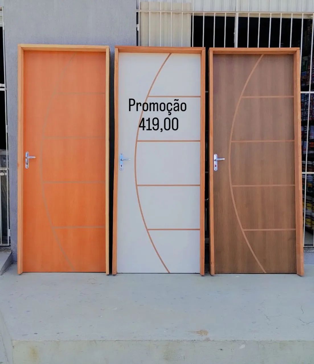 Porta decorada completa já montada 419,00