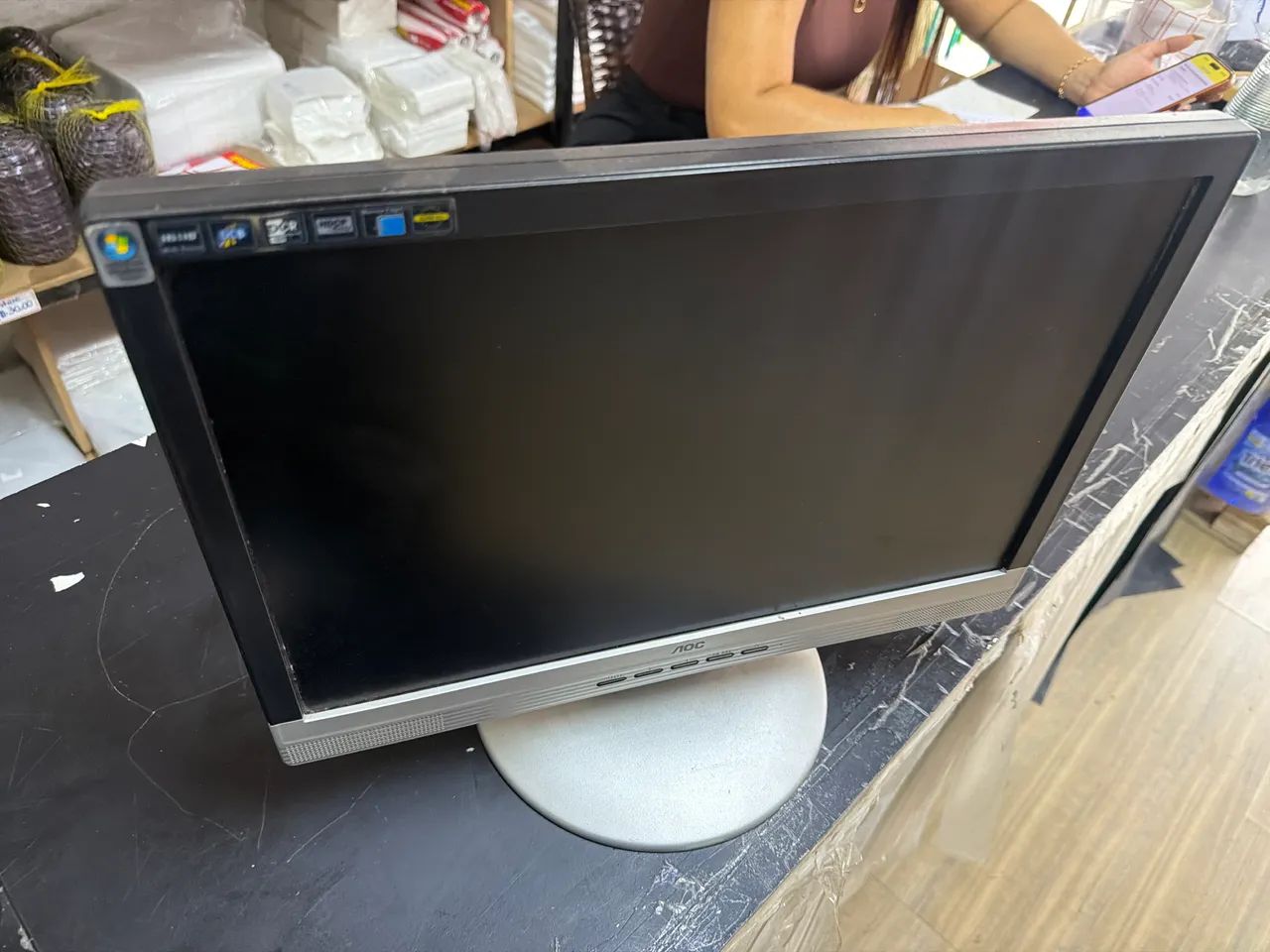 Monitor Aoc Led 17 polegadas 100 reais