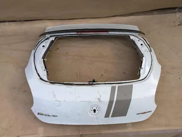 TAMPA TRASEIRA FIAT BRAVO