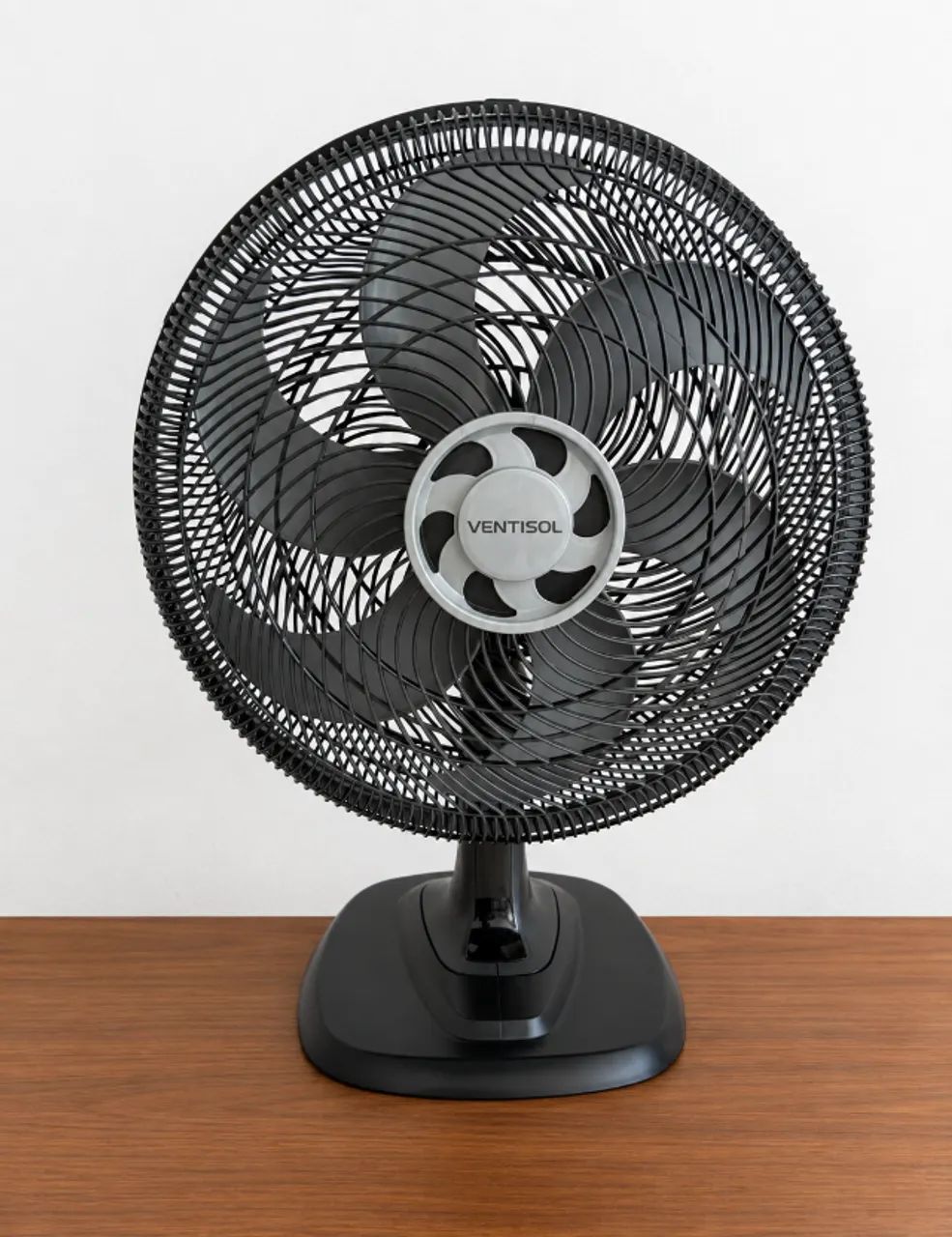 Ventilador de Mesa Ventisol Turbo 6 Pás Preto 220V