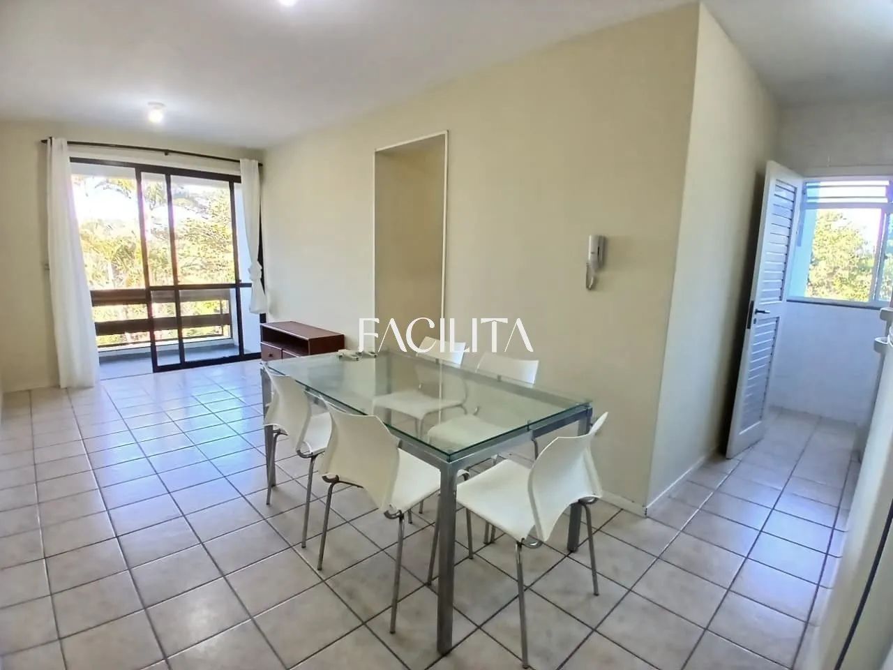 Apartamento com 2 quartos no bairro Cachoeira do Bom Jesus, Florianópolis.