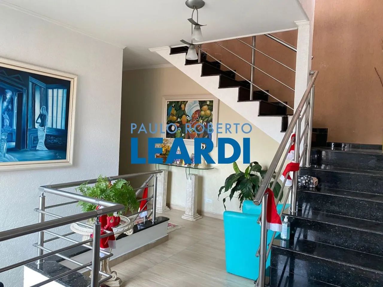 CASA ASSOBRADADA - VILA REGENTE FEIJÓ - SP