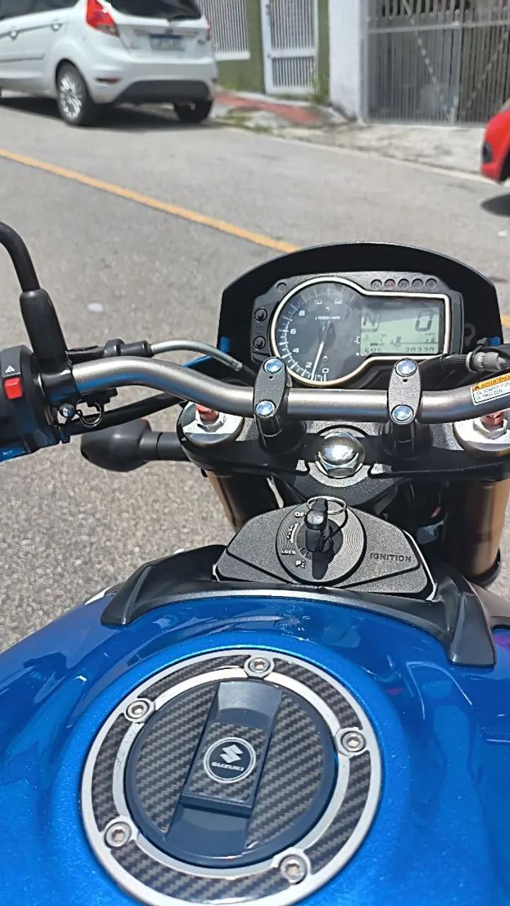 Gsr750 ZA 2016 - Foto 2
