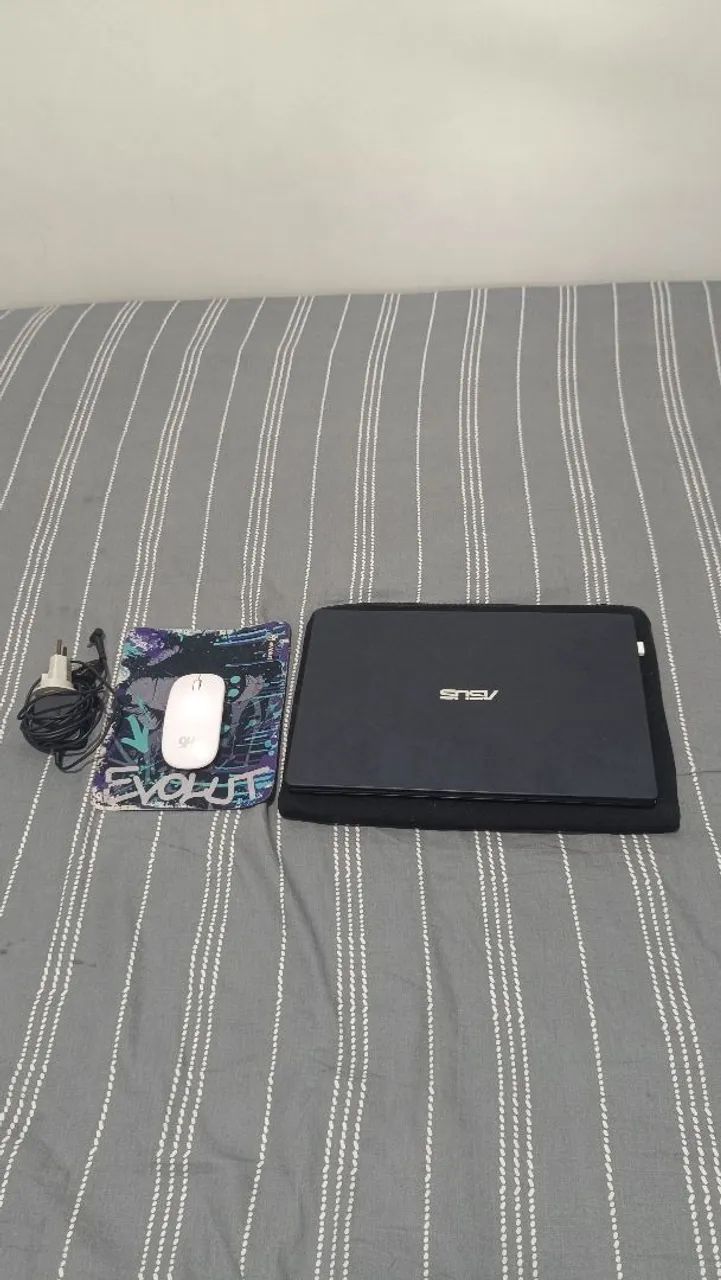 Notebook  - Foto 3