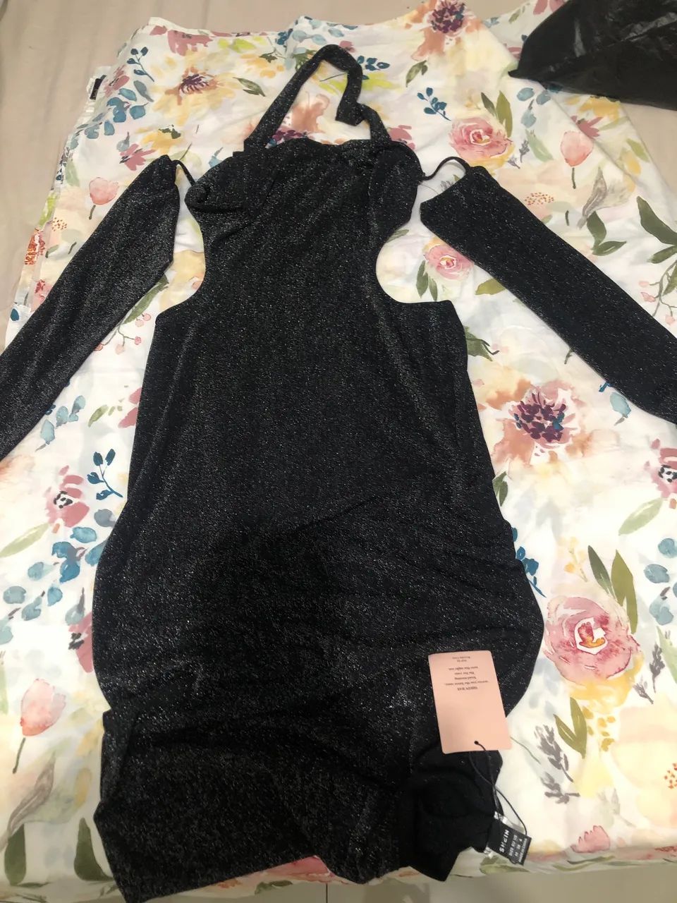 Vestido Preto com brilho Shein