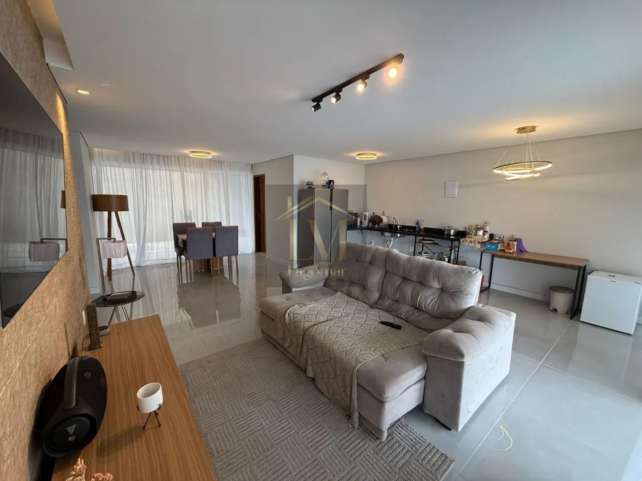 Casa a venda com piscina e ótimo acabamento - Foto 5