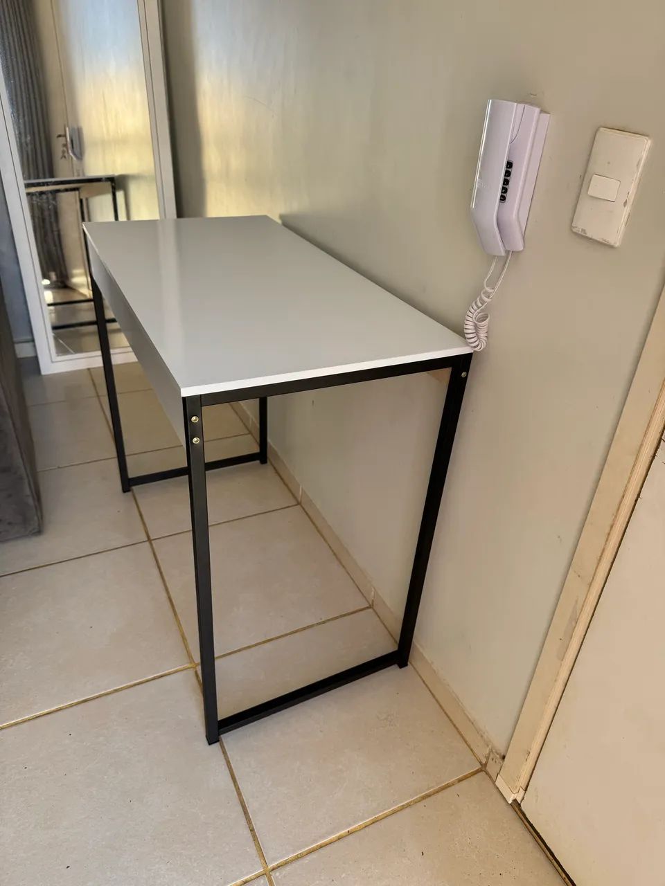 Mesa de escrivaninha/ estudo/ computador NOVA  - Foto 2