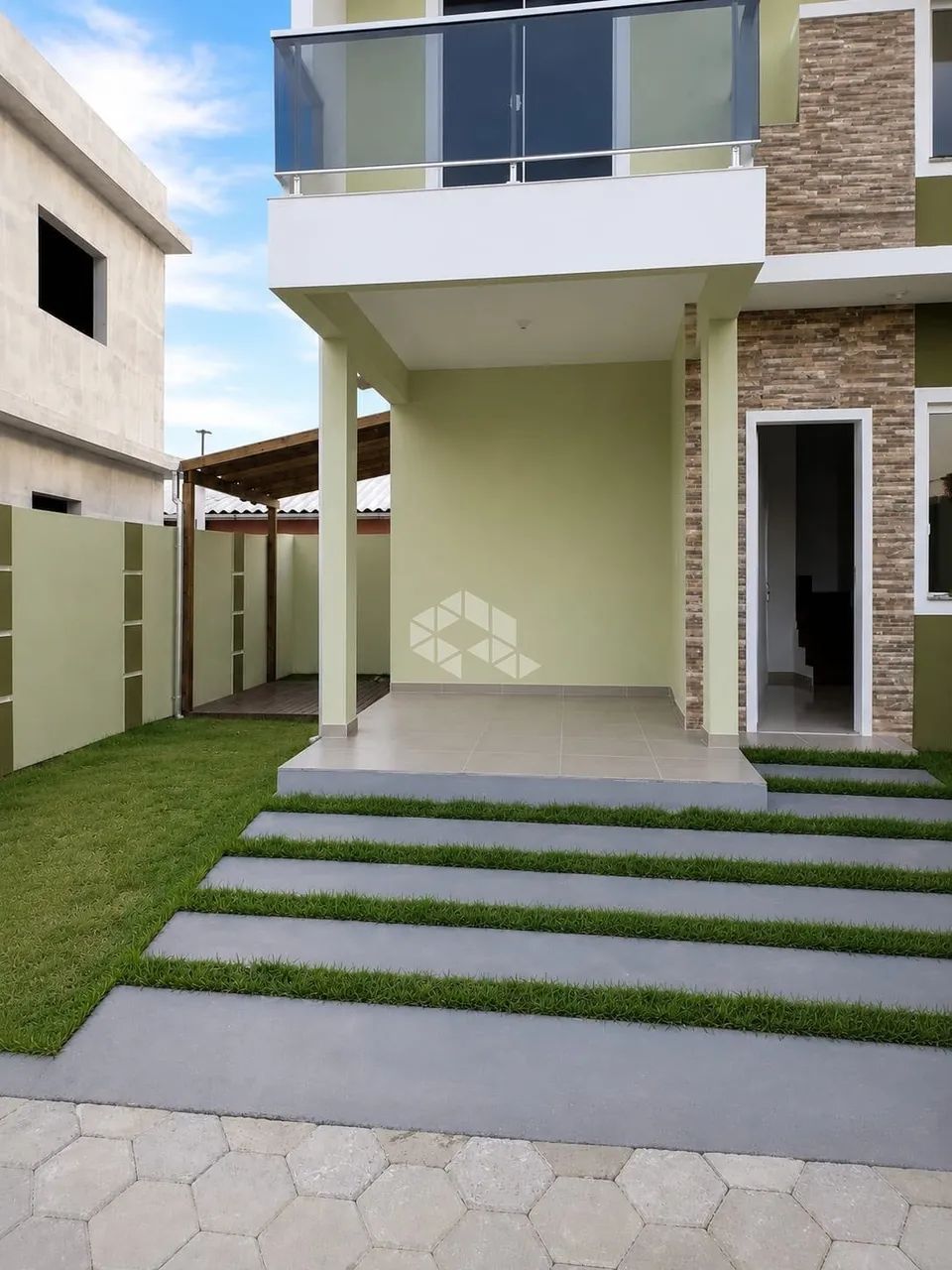 Casa sobrado 2 dormitórios no Rio Vermelho - Foto 2