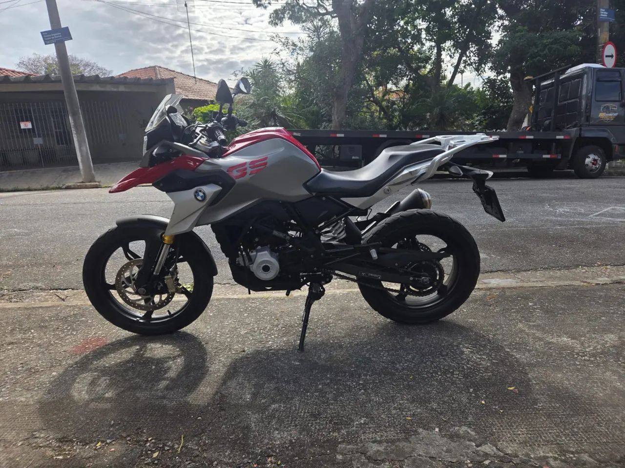 BMW G310 2018