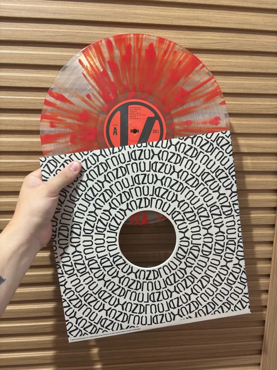 Vinil Twenty One Pilots - Clancy (Clear/Red Splatter) - Foto 3
