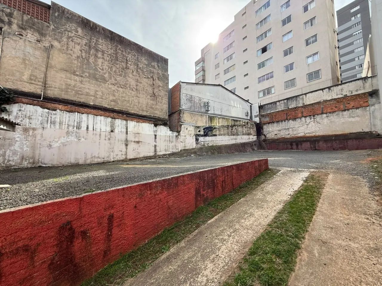 ESTACIONAMENTO PARA LOCAÇÃO NO CENTRO - Foto 5