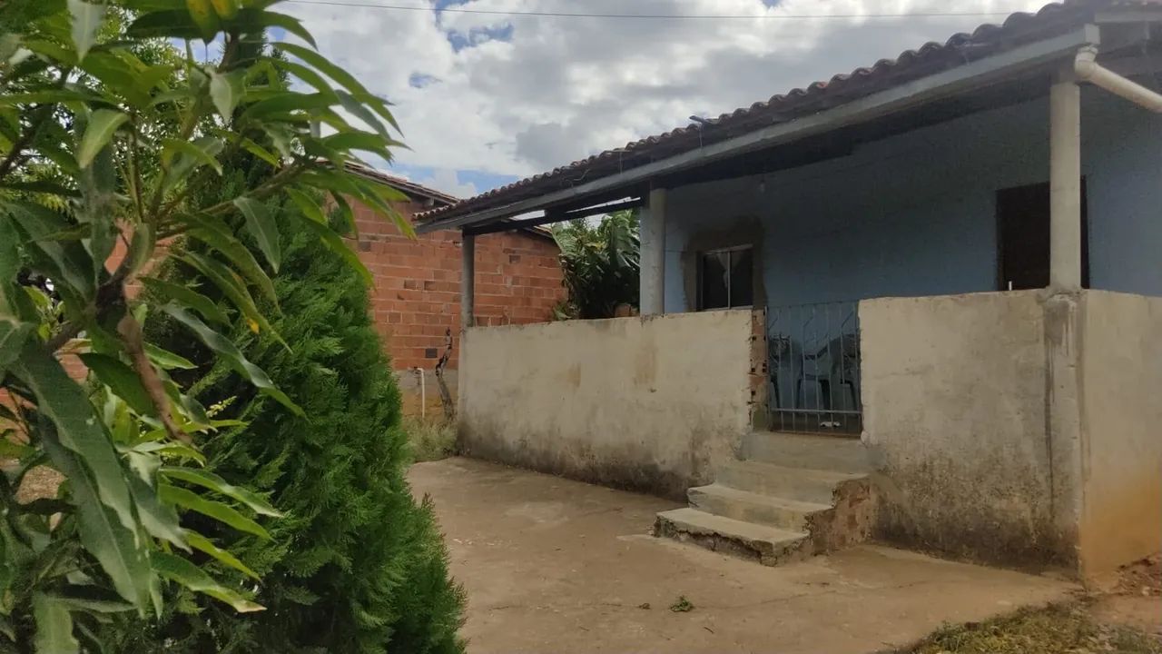 VENDO CASA COM TERRENO EM PINHÃO/SE