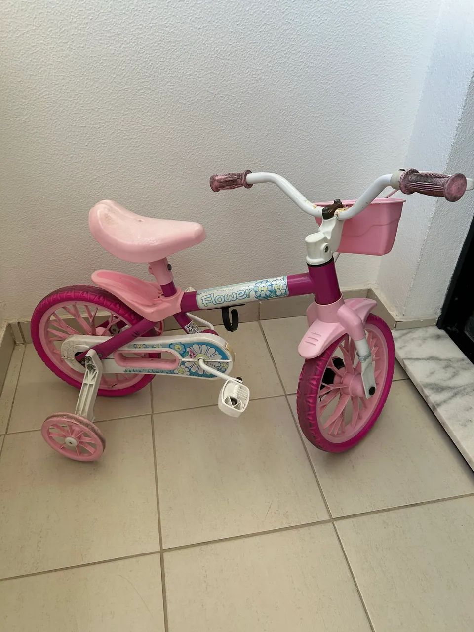 Bicicleta Menina