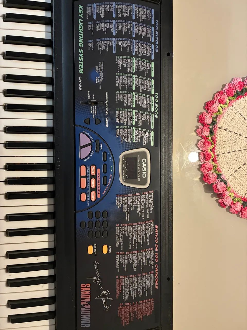 Teclado Casio CTK-900 original usado com pilhas ou cabo de alimentação.IMPERDÍVEL!!! - Foto 2
